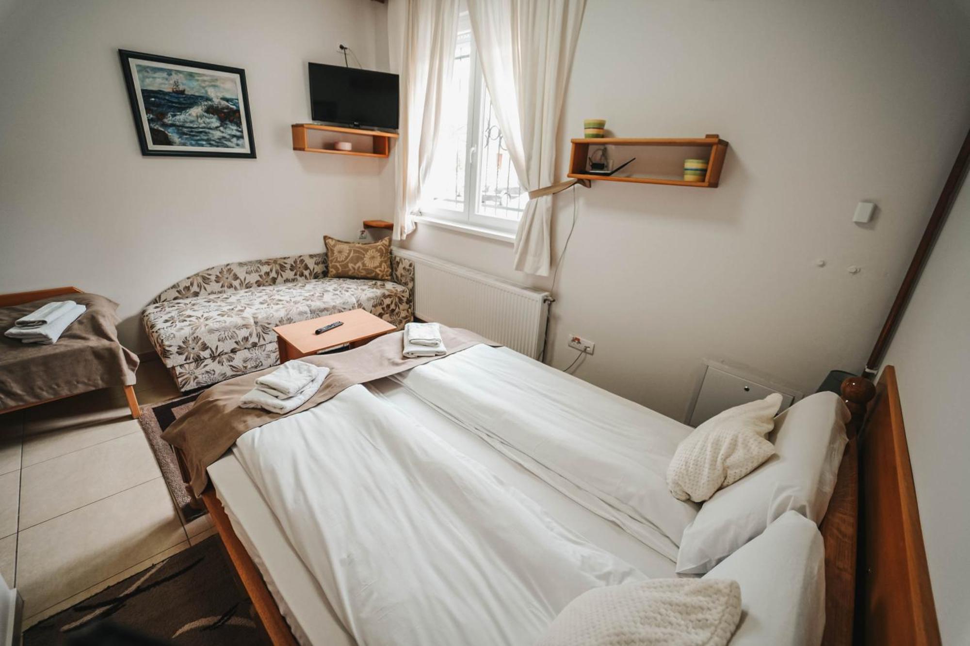 B&B Passage Sremska Mitrovica Zewnętrze zdjęcie