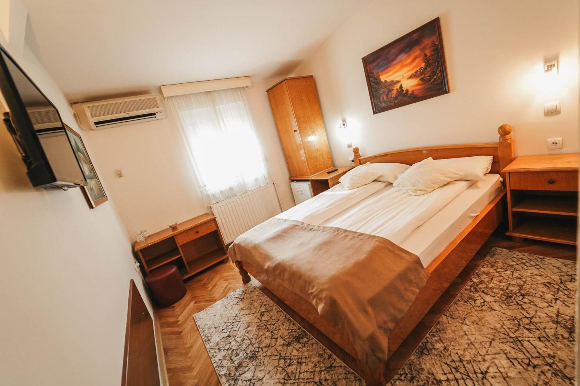 B&B Passage Sremska Mitrovica Zewnętrze zdjęcie